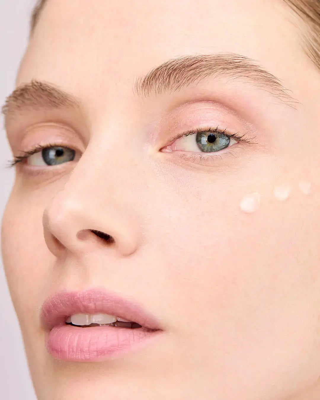 Eye Zone Renovating Fluid Secondary image